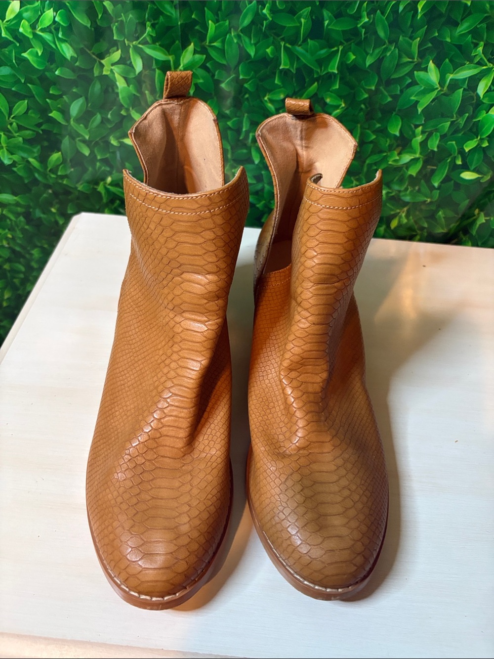 Women's Tan Textured Ankle Boots - Stylish Slip-On Chelsea